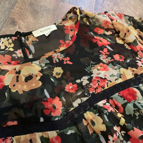 Pleione floral long sleeve blouse - Picture 7 of 10